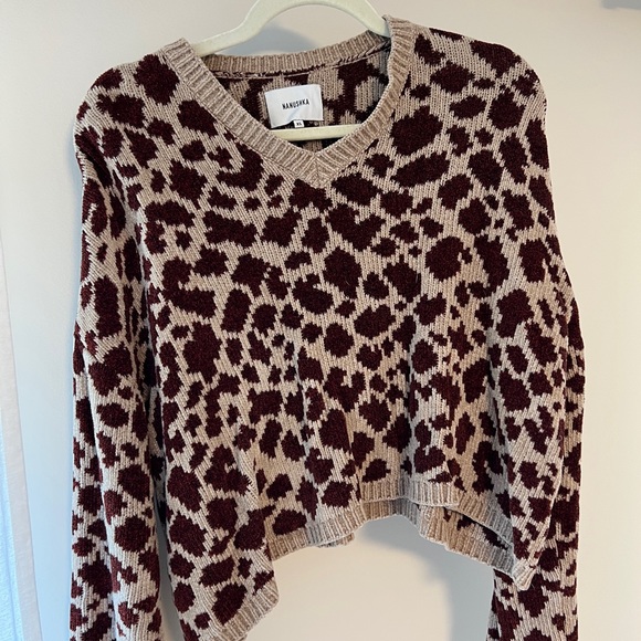 Nanushka V Neck Camel print sweater - Picture 2 of 3